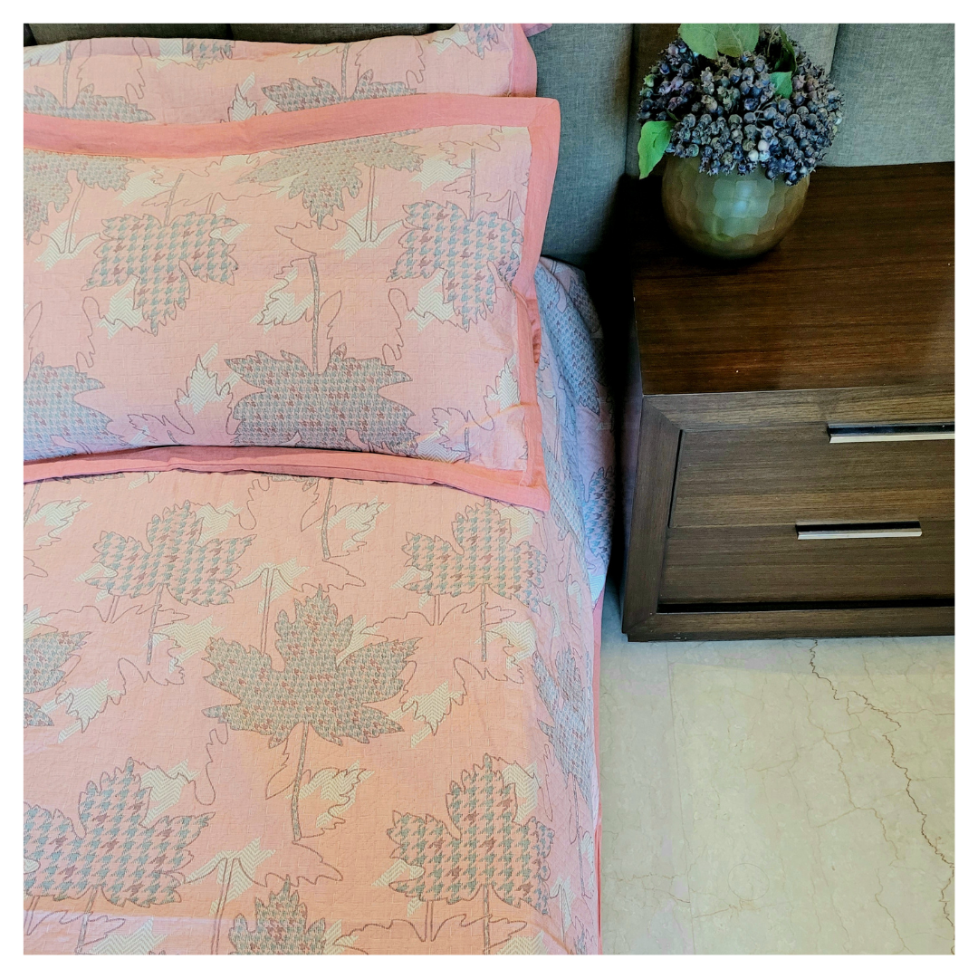 Euphroia  jacquard king bedcover