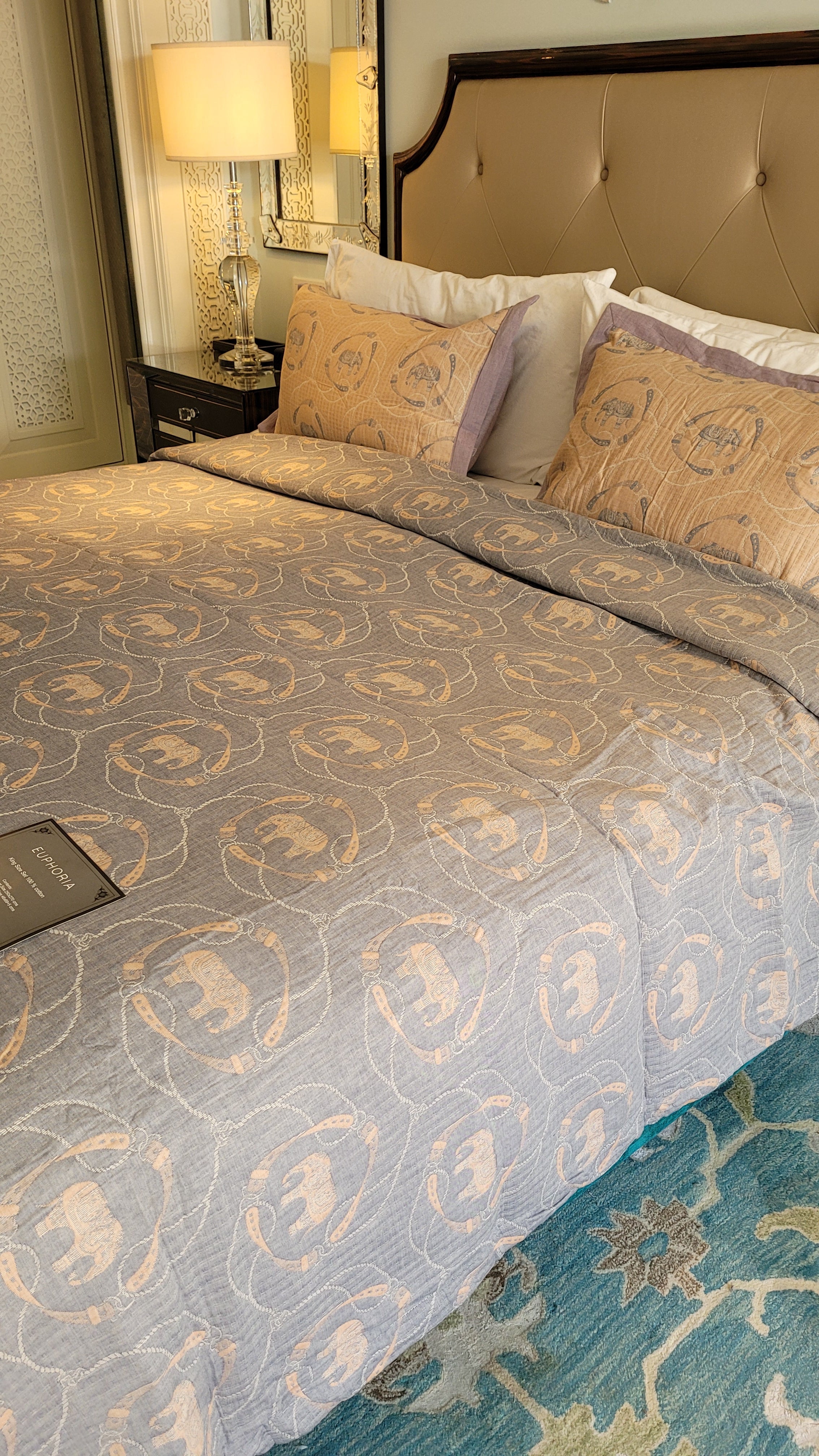 Euphoria jaquard king bedcover