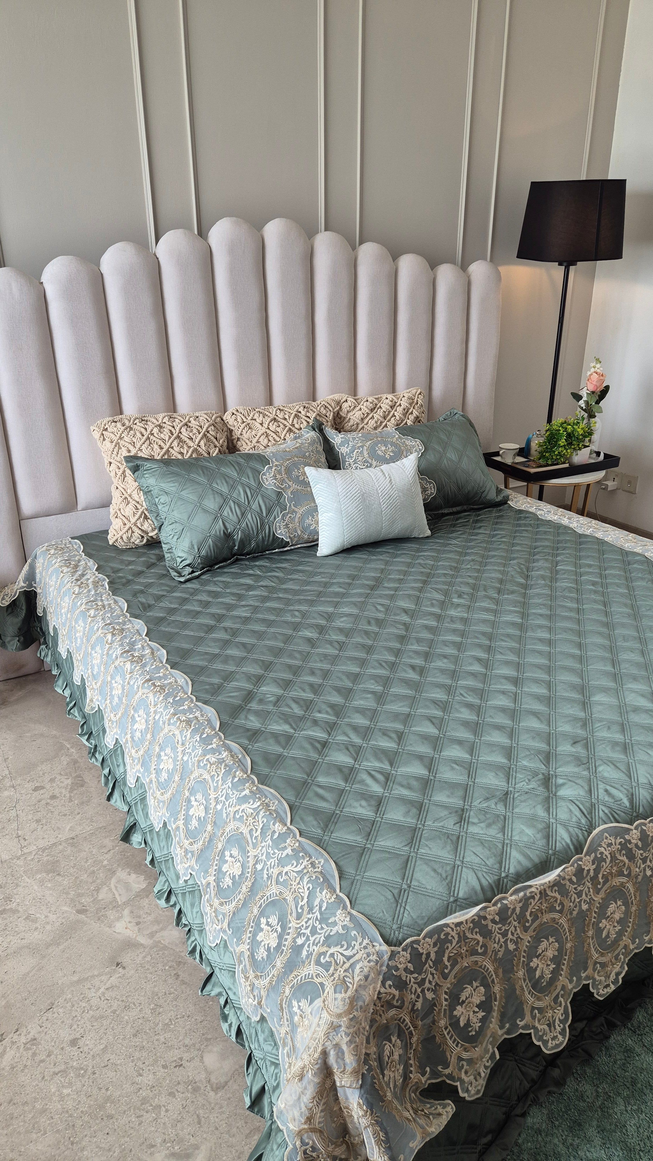 Royal lace Bedcover