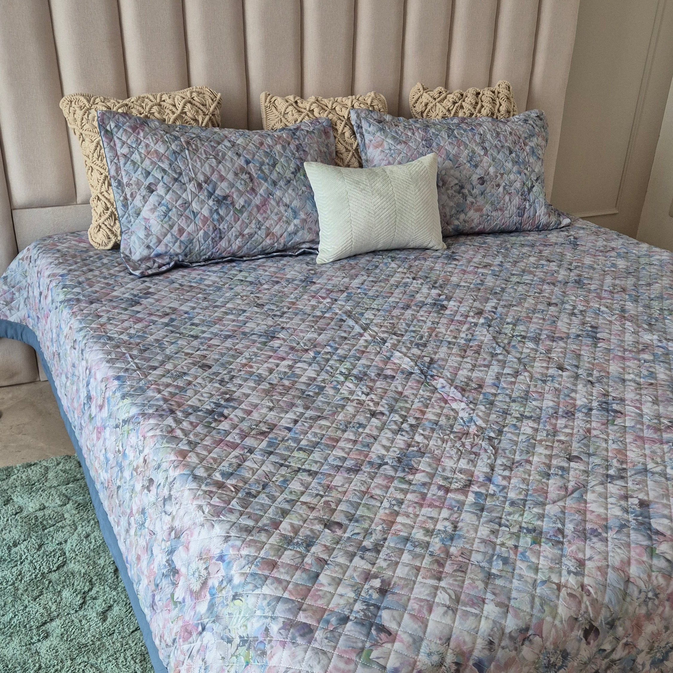 Azzuro King Size Bedcover