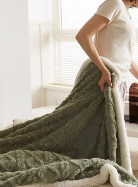 Chevron sherpa blanket with zip
