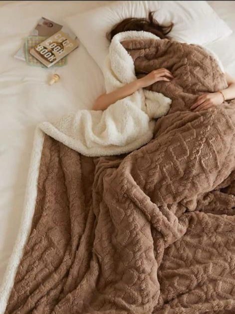 Chevron sherpa blanket with zip