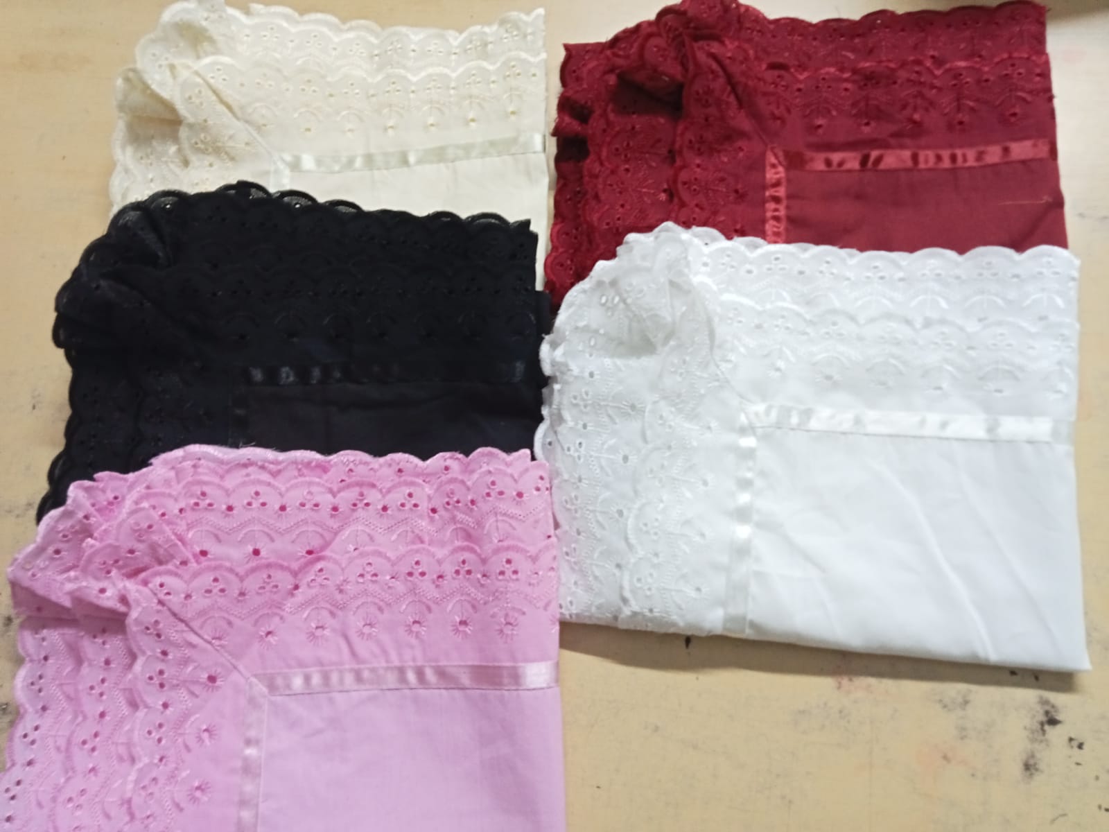 Lace pillow covers