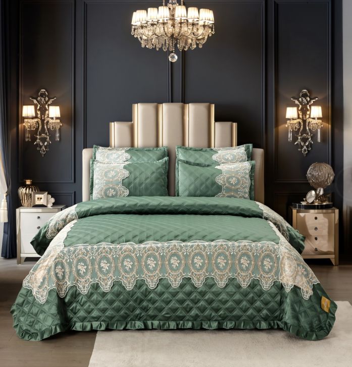 Royal lace Bedcover