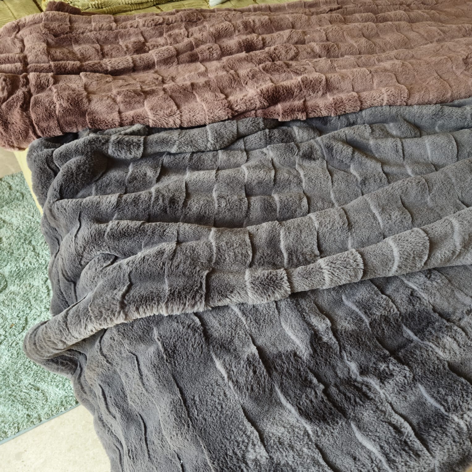 Waves Rabbit Fur Blanket
