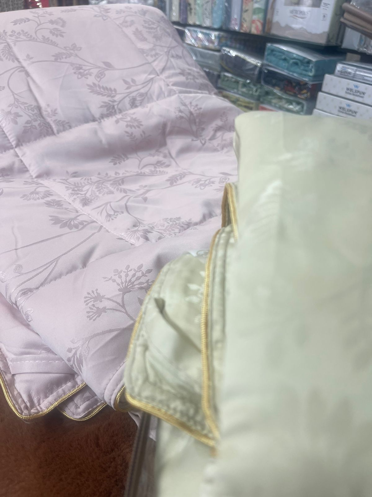 Satin touch Summer comforter