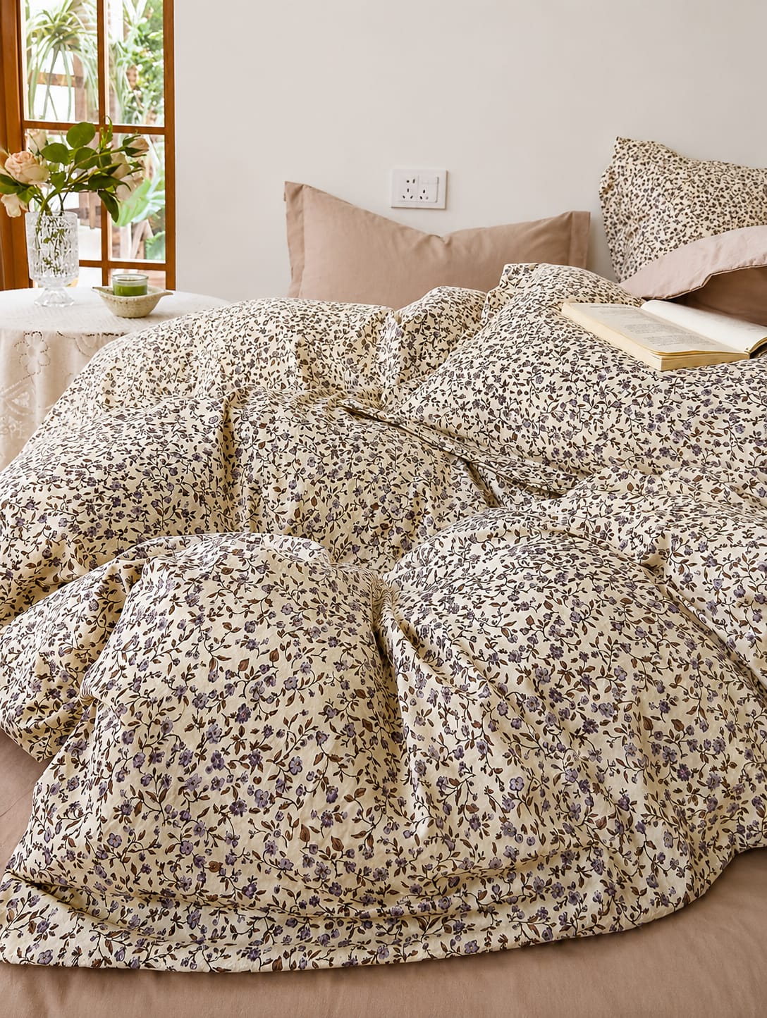 May Fair King Bedsheet