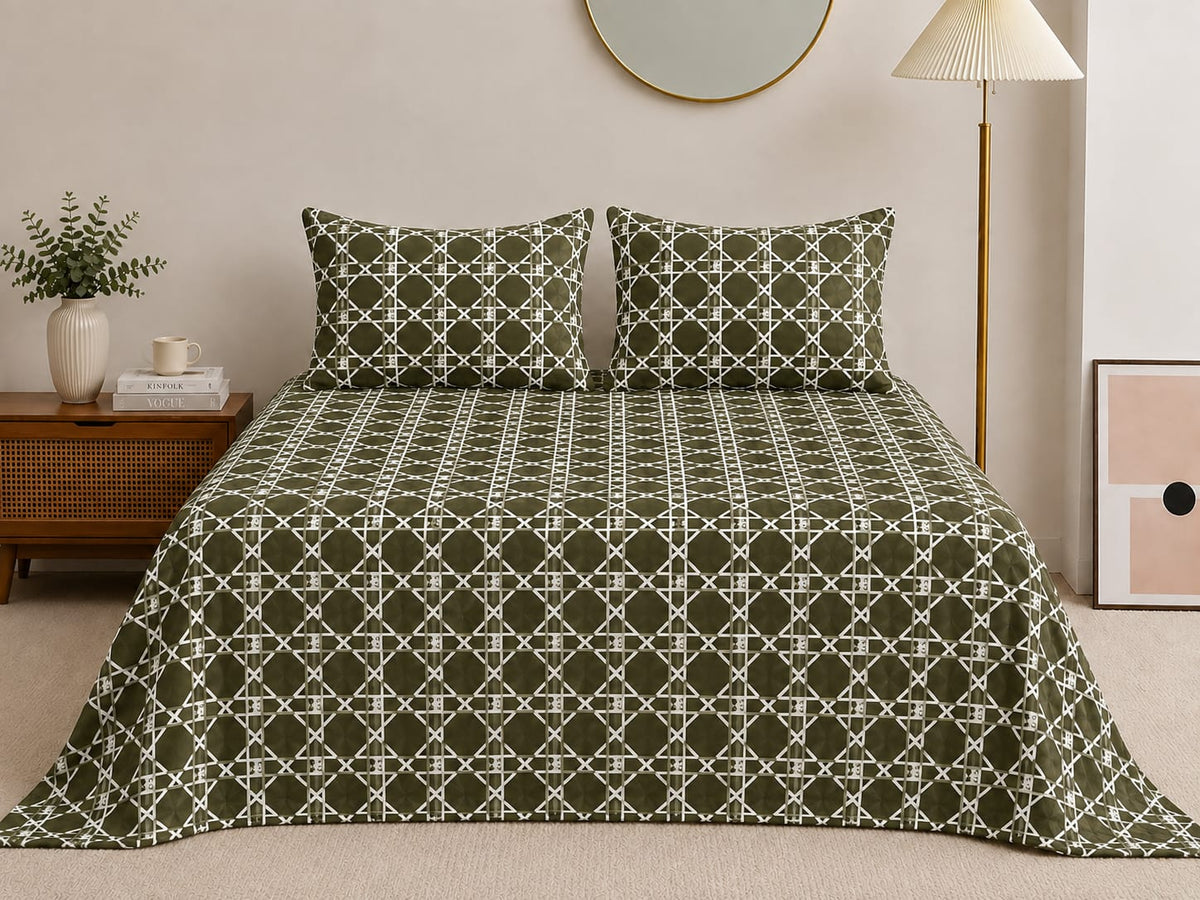 Snuggle Warm Bedsheet