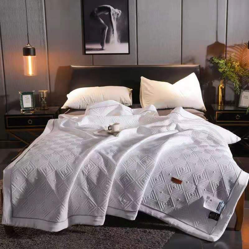 HELLO, King Bed Cover with Pillow Cover